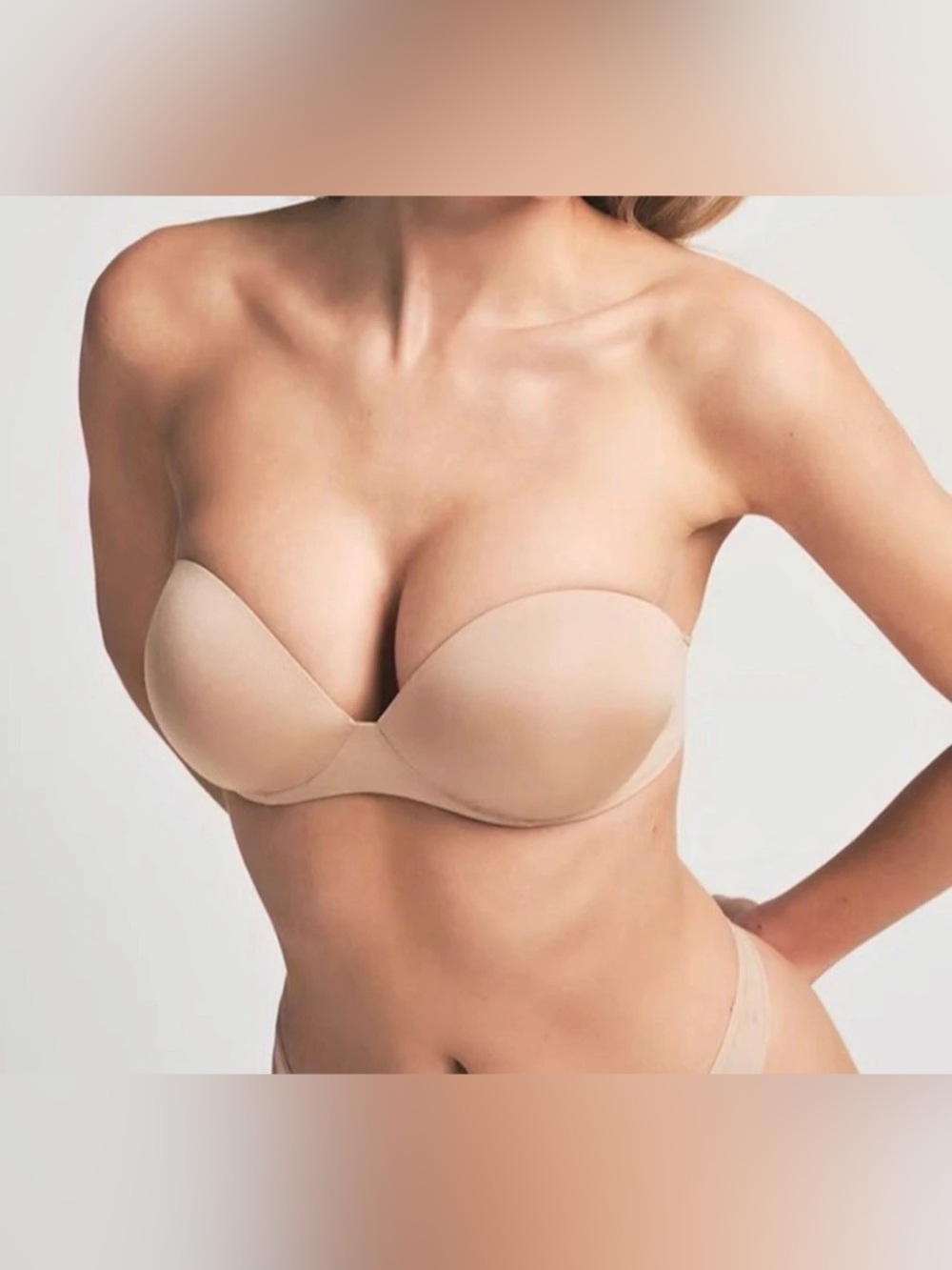 Skims ultimate push up strapless bra color clay
